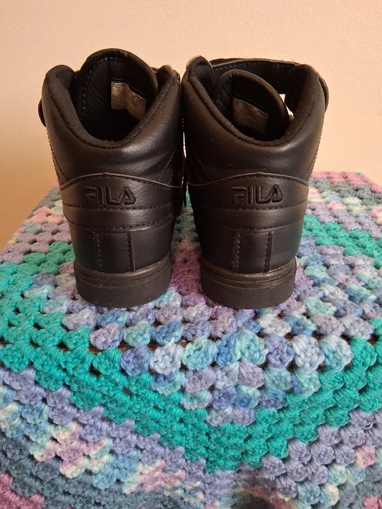 Fila Kids Black High-Top Lace-Up Sneakers with Velcro Strap - Picture 4 of 7